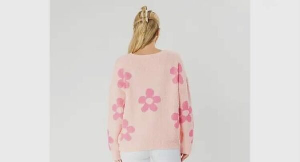 Roze trui met bloemenprint – Truien & Vesten (foto 3)