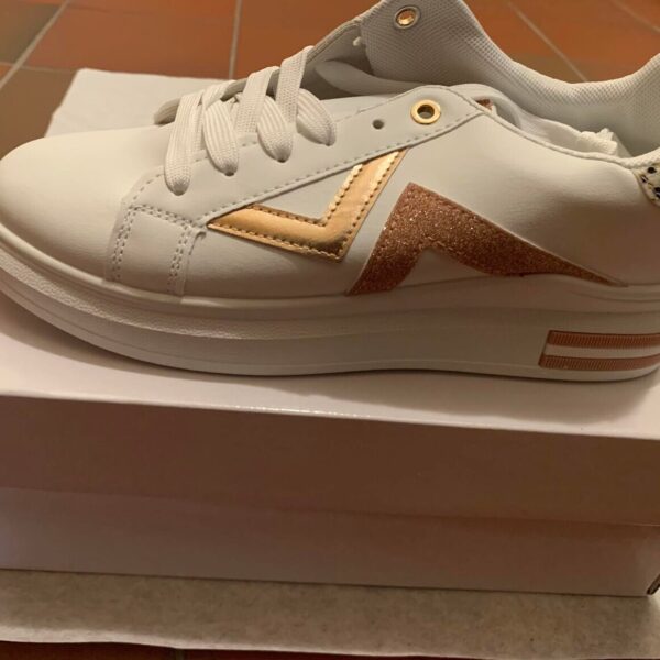 Witte sneakers – Schoenen